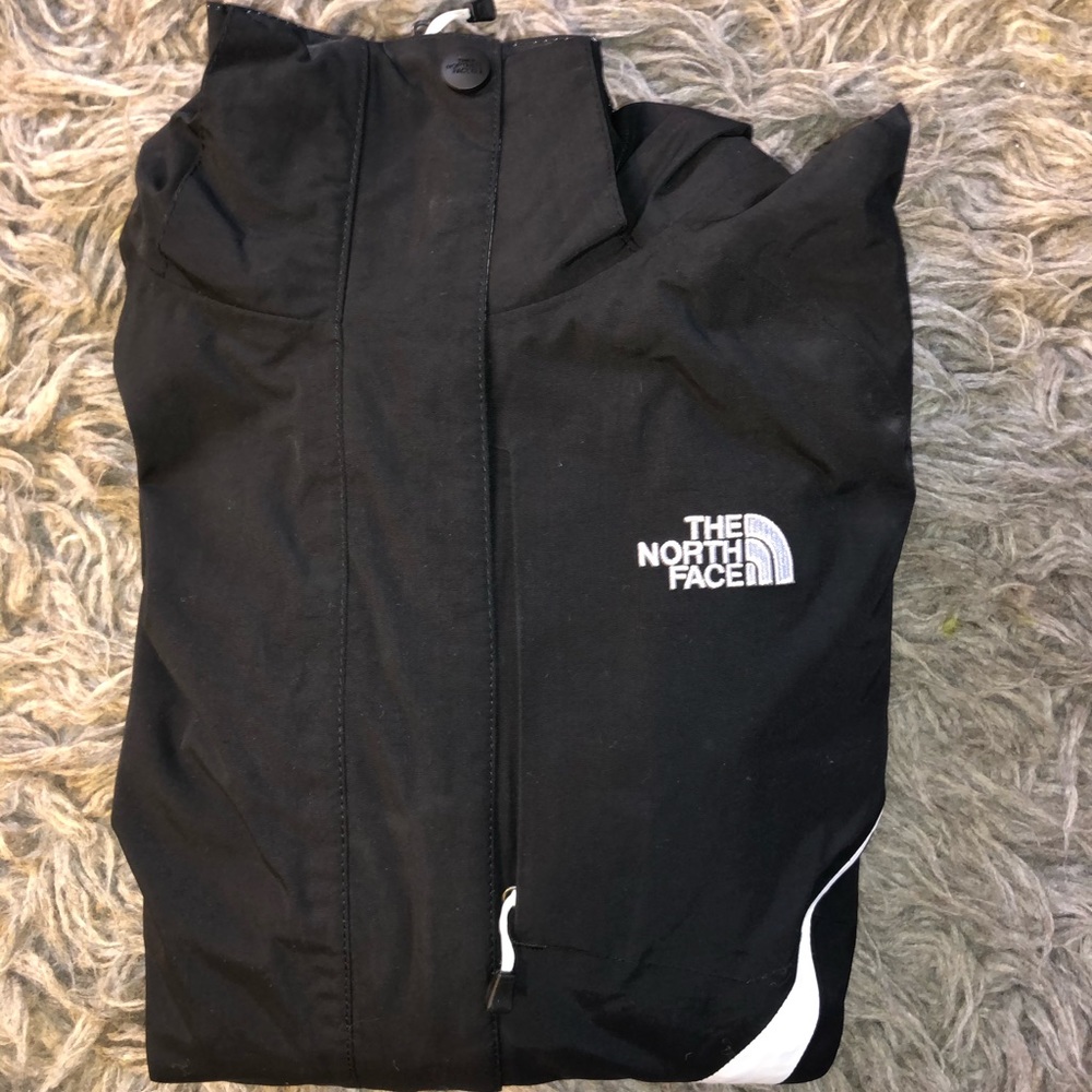Women’s North Face coat